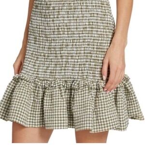 NWT Veronica Beard Jeans Aloya Green
Gingham Smocked Ruffle Mini Skirt
$298